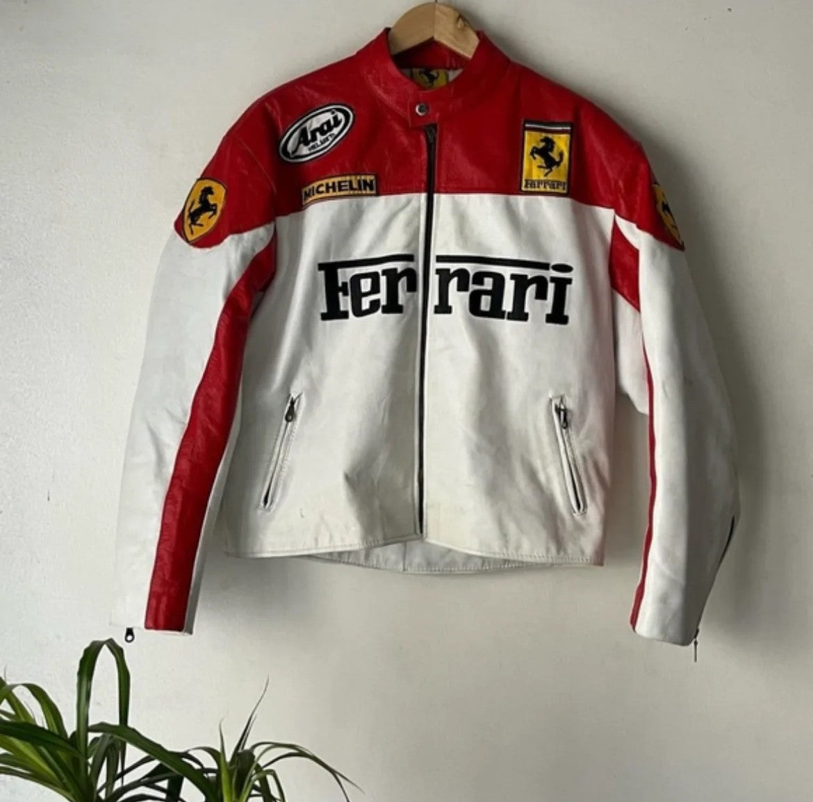 F1 Inspired Racing White Leather Jacket – Premium F1 Motorsport Outerwear for True Speed Enthusiasts (Embroidered)